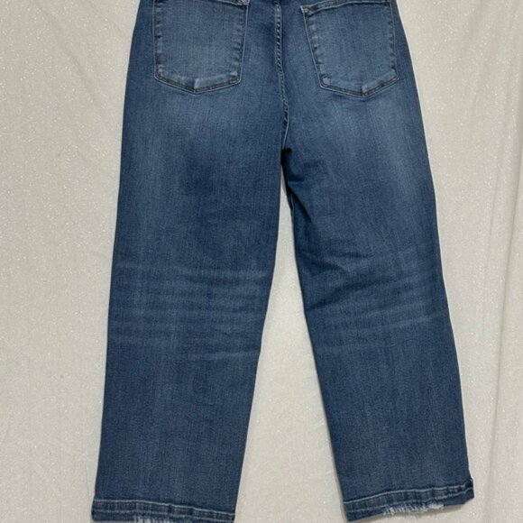 Judy Blue Look at Me Now Wide Leg Crop Blue Jeans. Size 11/30 - Picture 3 of 3
